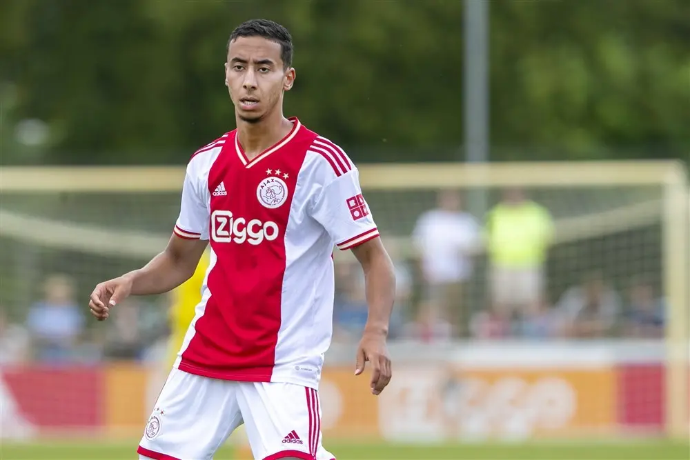 Anass Salah Eddine Ajax Paderborn Seizoen 2022 2023