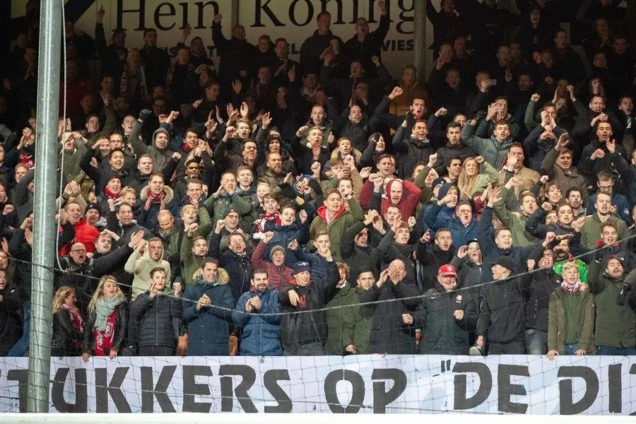 FC Volendam FC Twente 1400 Tukkers op de Dijk