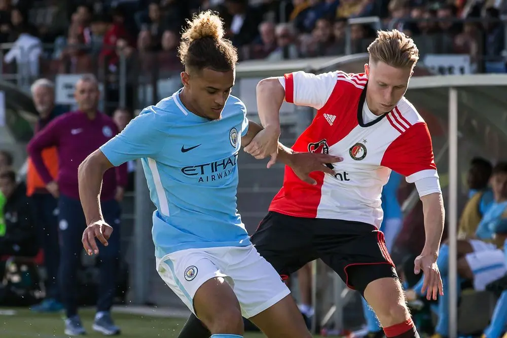 Joël Latibeaudiere manchester city feyenoord verdediger