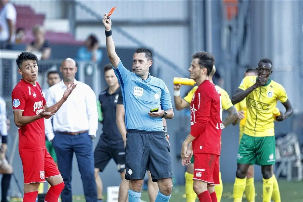 Keito Nakamura FC Twente rood