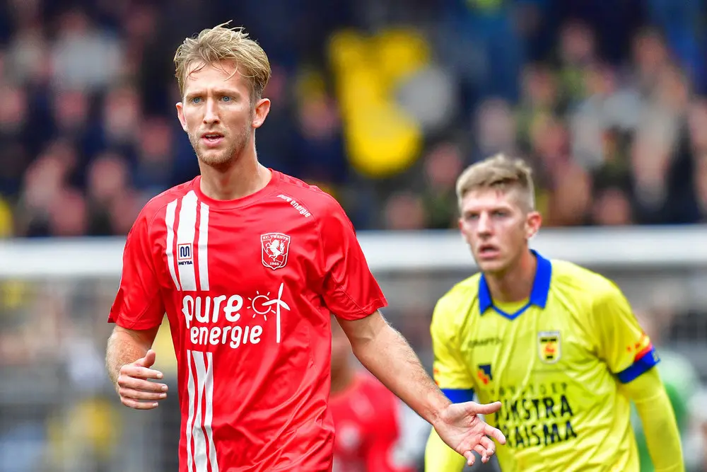 Michel Vlap SC Cambuur FC Twente Seizoen 2022 2023