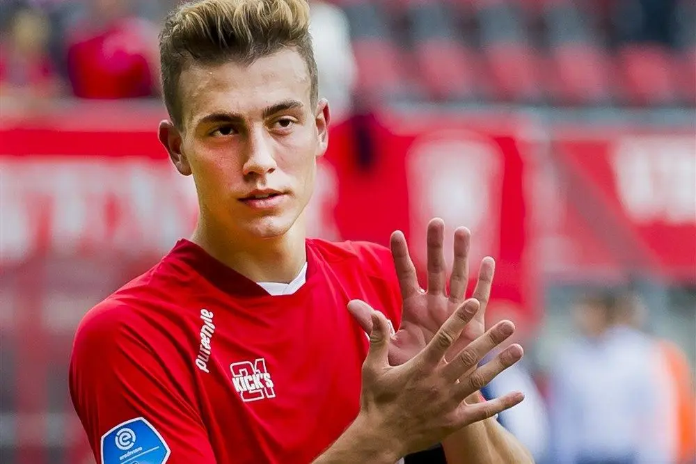 Oriol Busquets FC Twente FC Utrecht 1