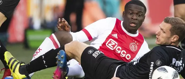 Terry Lartey Sanniez ajax 2018