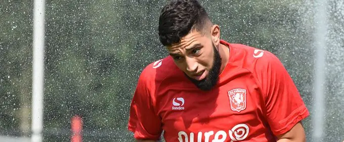 adnane tighadouini fc twente sprinkler water