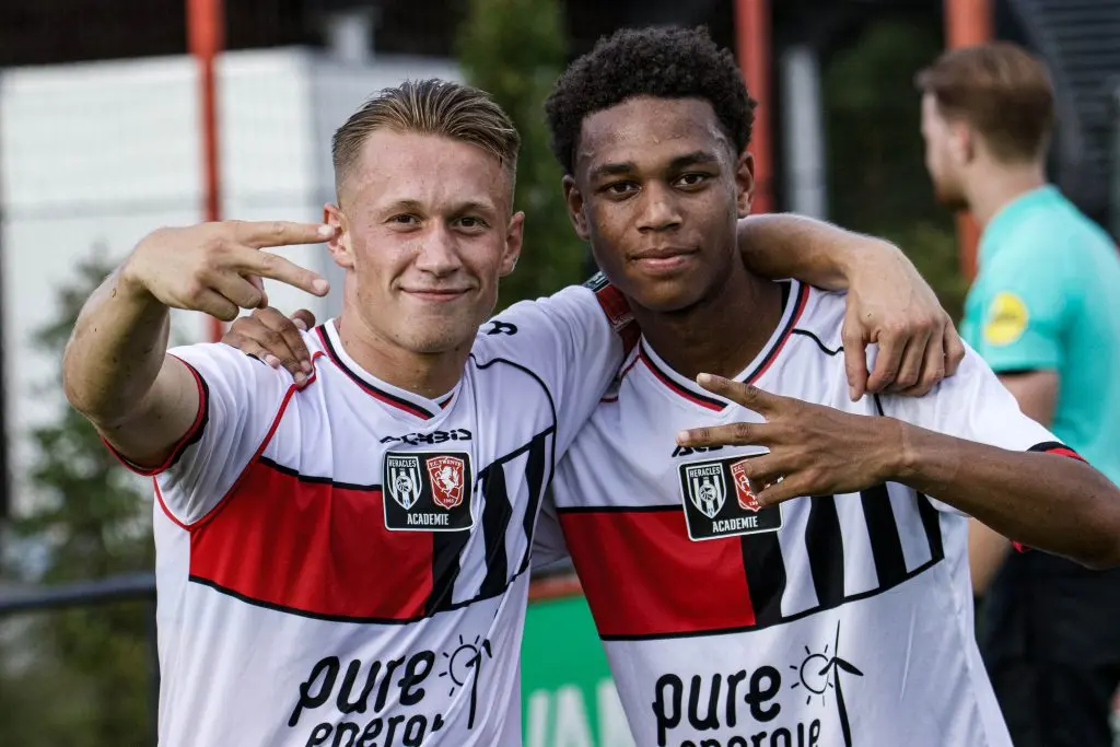 borstdorp roossien academie onder21 2021 2022