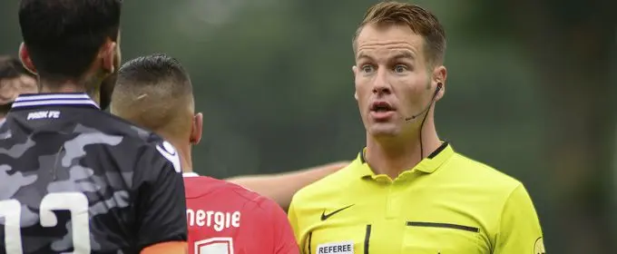 danny makkelie scheidsrechter