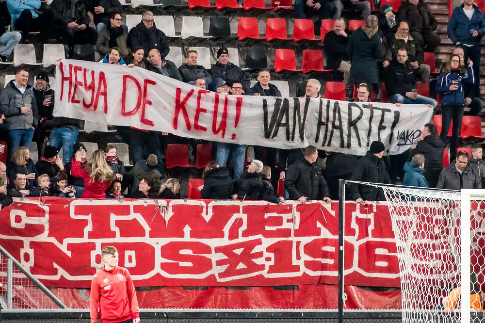 eddy achterberg van harte de keu spandoek vak p