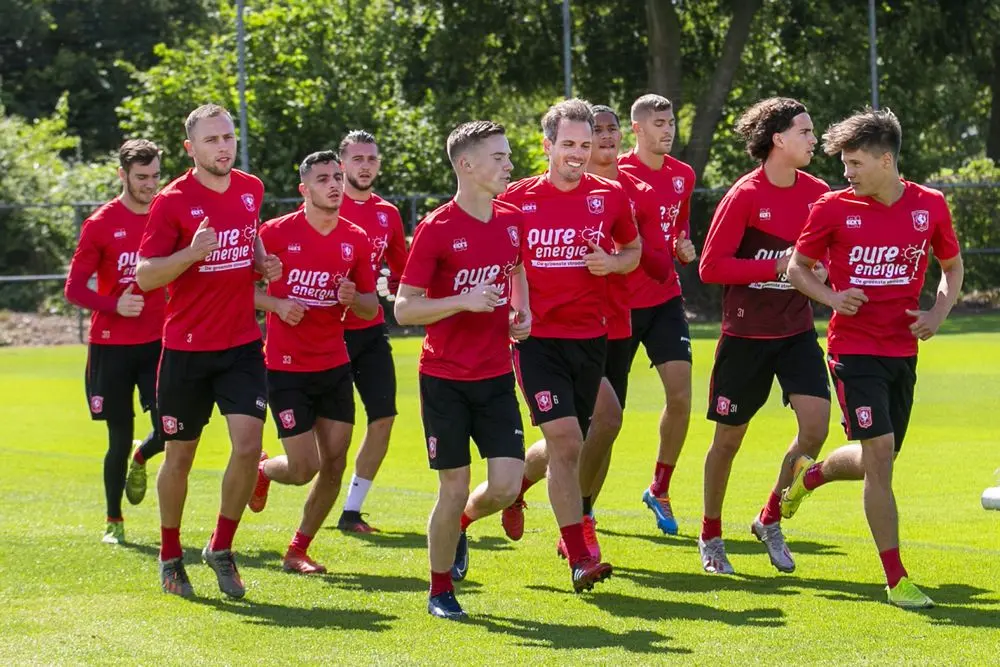 eerste training seizoen 2020 2021 fc twente