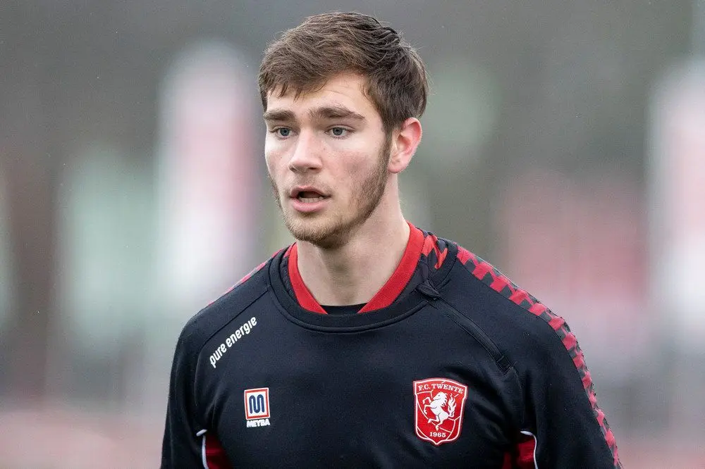ennio van der gouw fc twente 2020 2021