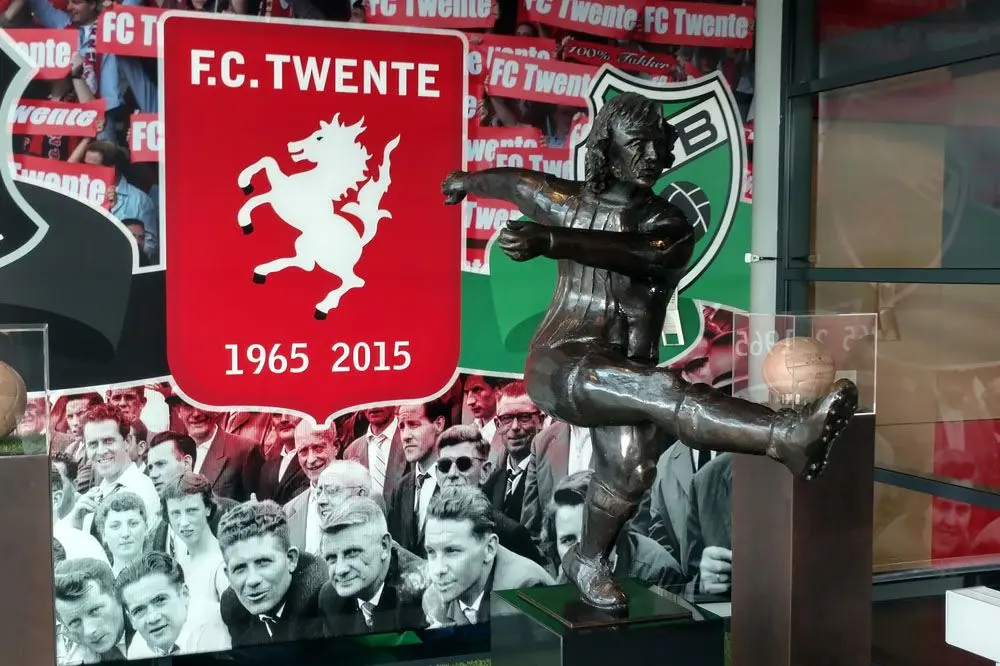 epi drost standbeeld grolsch veste
