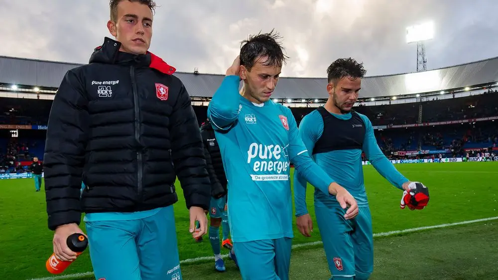 espinosa busquets verdonk feyenoord fc twente teleurgesteld 2019 2020