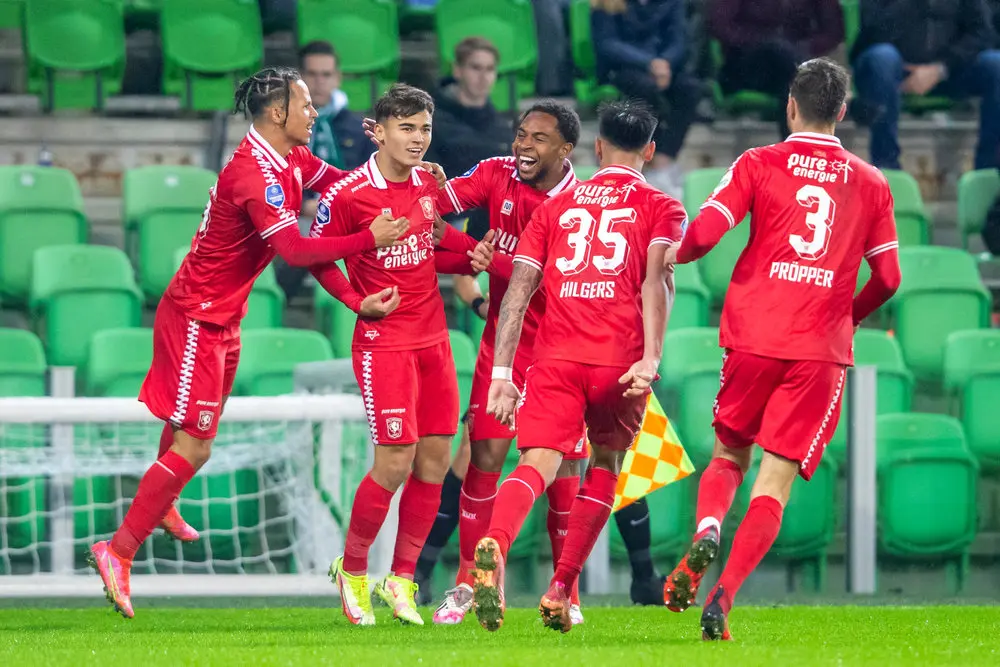 everink ugalde cleonise hilgers propper groningen twente euroborg 2021 2022
