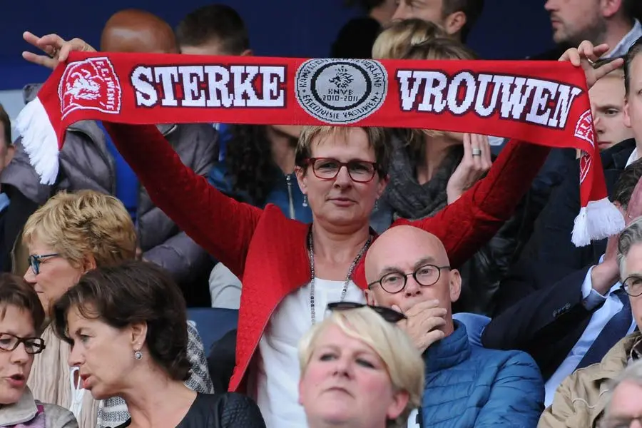 fc twente vrouwen sjaal supporter