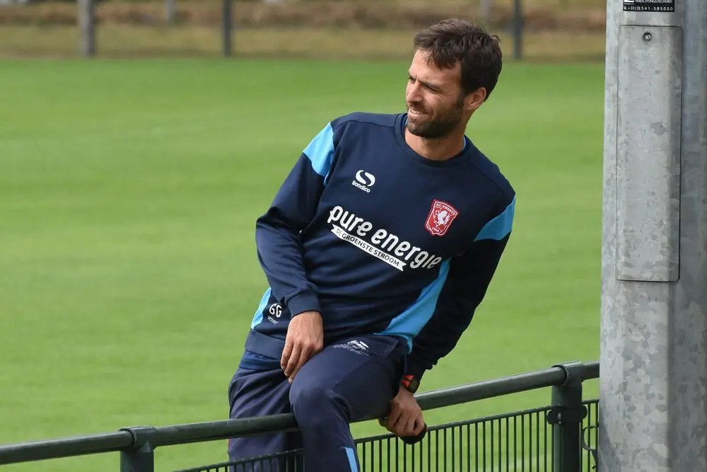 garcia garcia trainer fc twente hekwerk