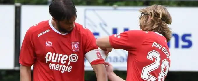 giorgos katsikas aanvoerder fc twente