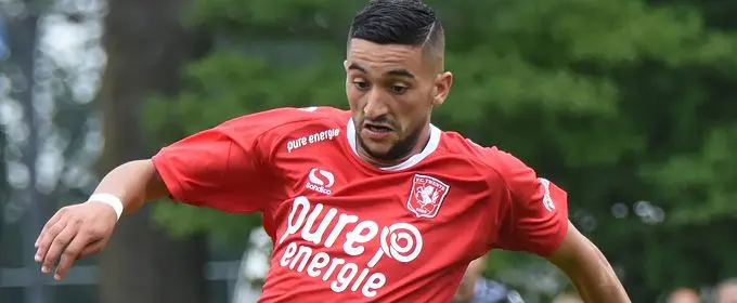 hakim ziyech fc twente 2016 paok close up