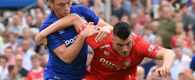 haris vuckic everton fc twente duel 2017