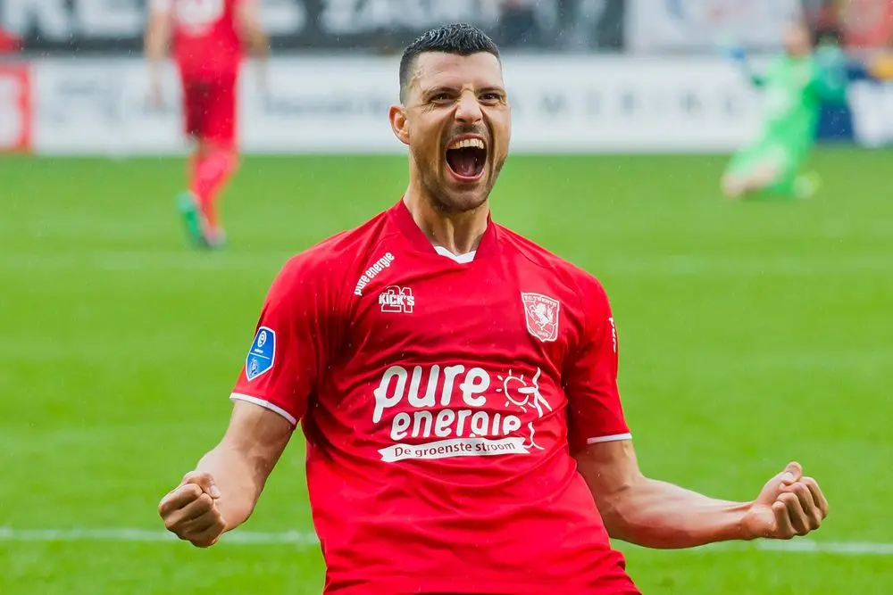 haris vuckic juichen fc twente rkc 2019 2020