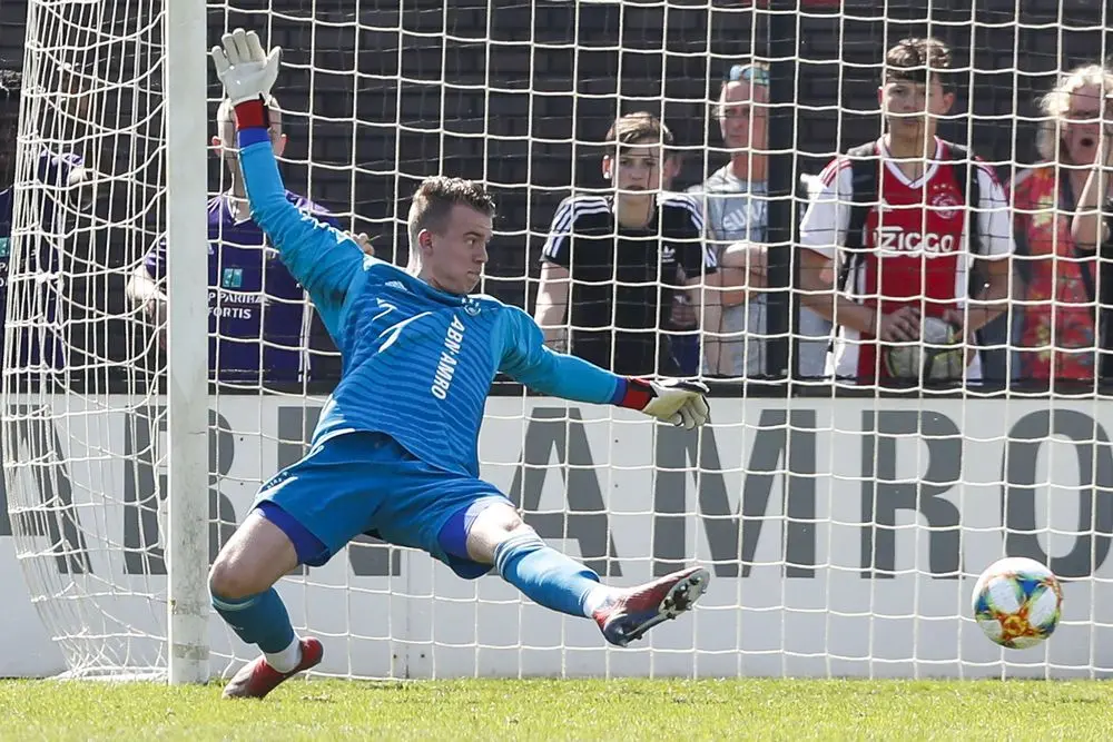 harm dieker afc ajax onder17
