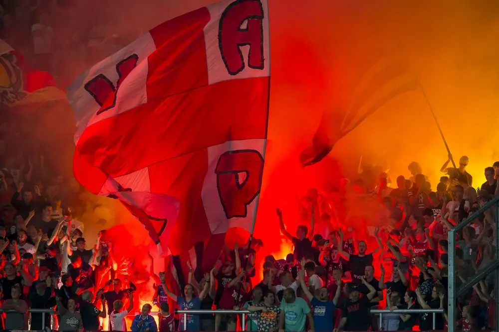 heerenveen fc twente 2016 supporters uitvak vak p pyro