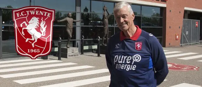 hennie ardesch banner fc twente