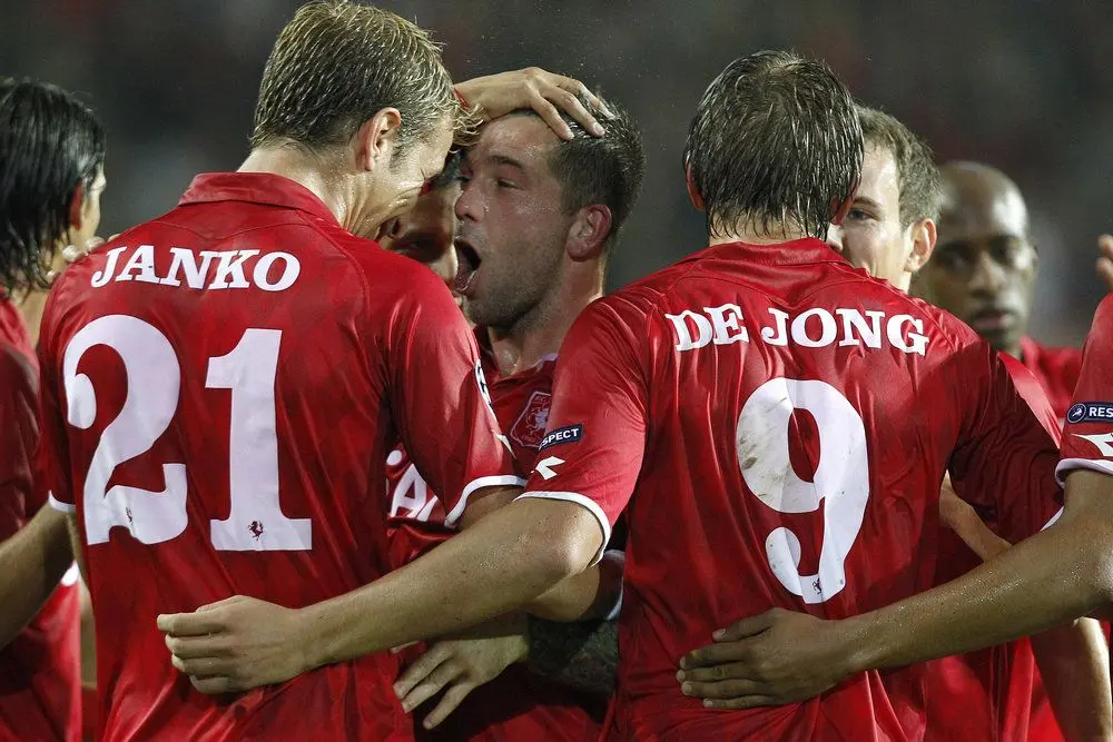 jank luuk de jong theo janssen brama fc twente inter
