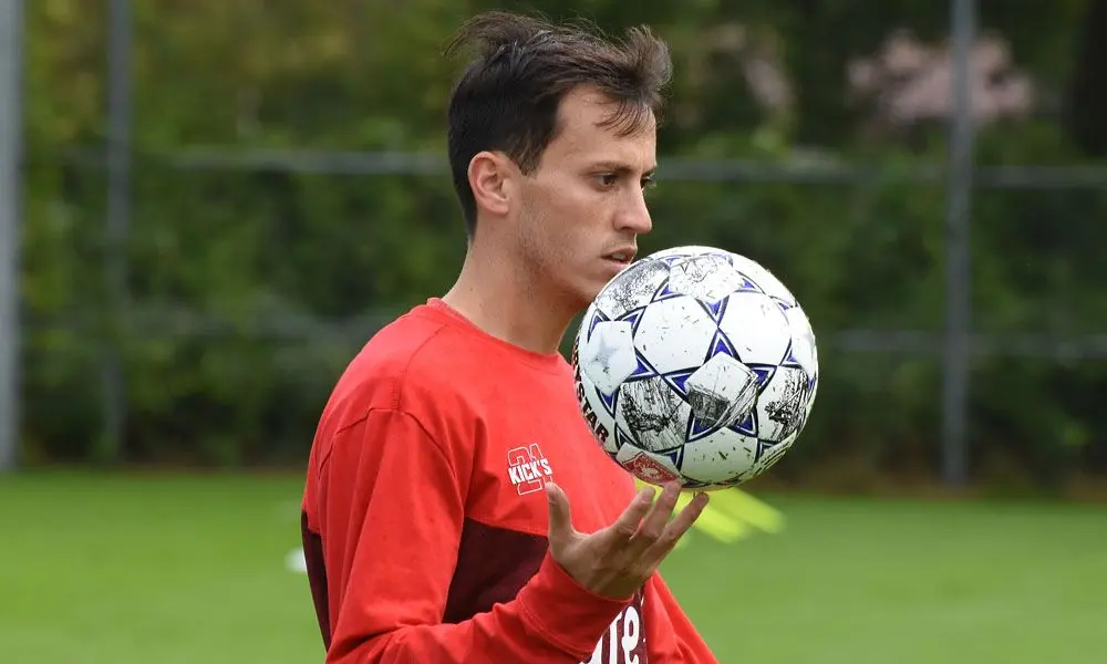 javier espinosa in gedachten tijdens training 209 2020