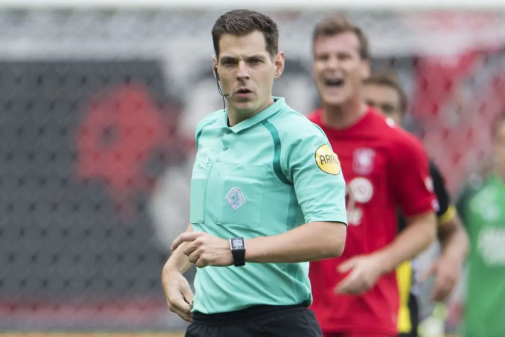jochem kamphuis scheidsrechter