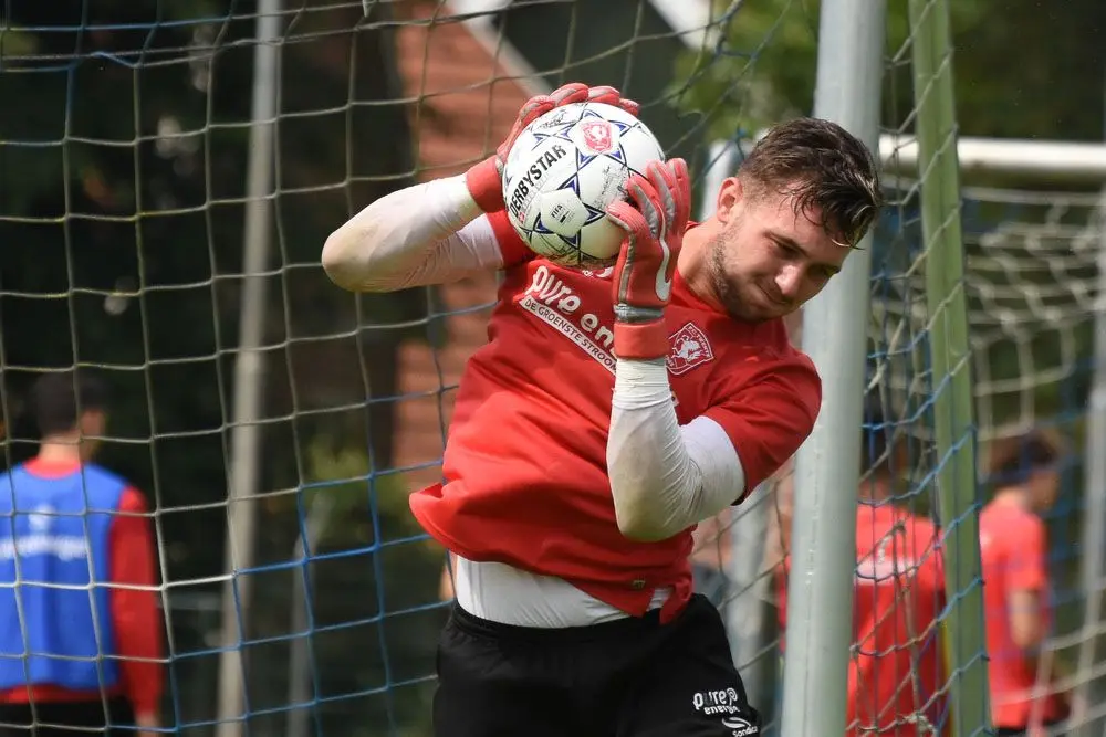 joel drommel vangbal training lutte 2019
