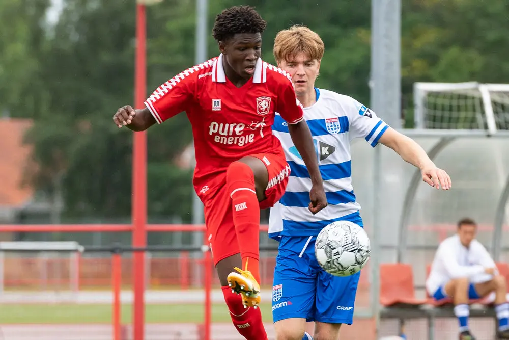 johnoah markelo fc twente pec zwolle oefenwedstrijd 2021