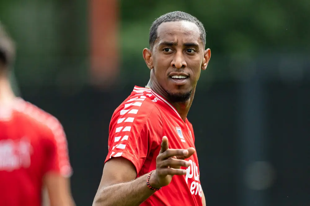 joshua brenet eerste training voorbereiding 2022 2023
