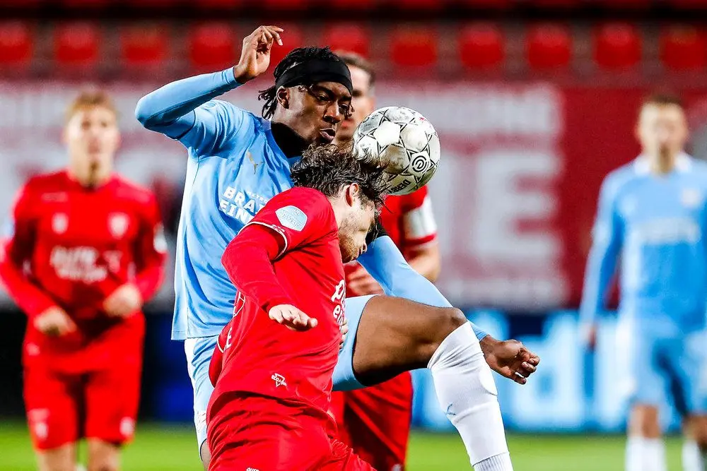 kik pierie koppen fc twente psv 2020 2021