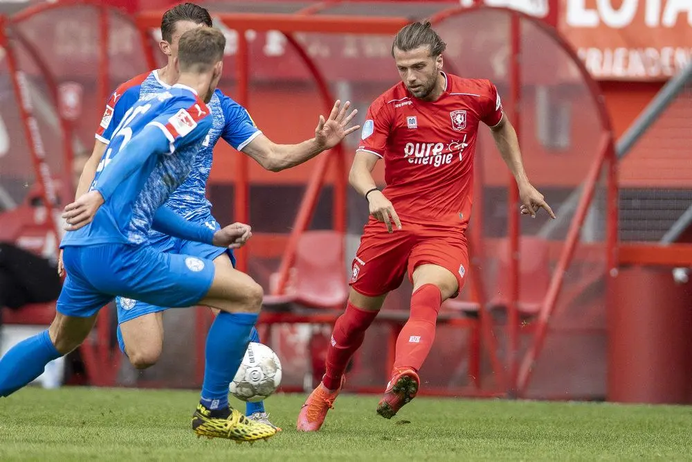 lazaros lamprou fc twente holstein kiel 2020 2021