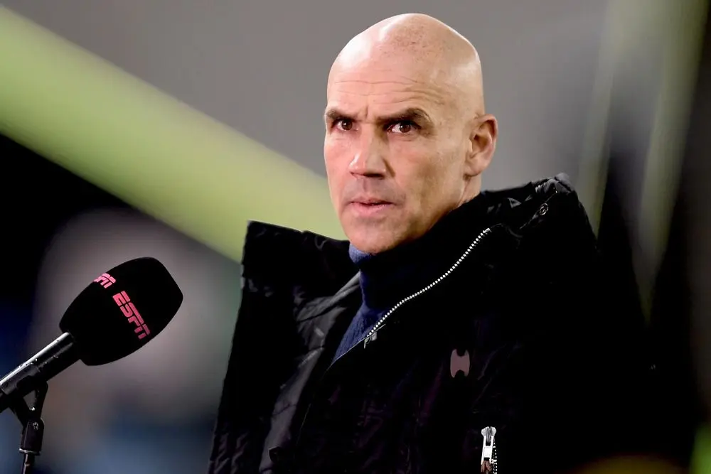letsch hoofdtrainer vitesse 2020 2021