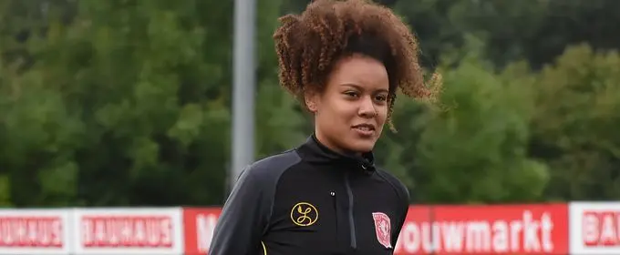 licia darnoud fc twente vrouwen training 04 10 2017