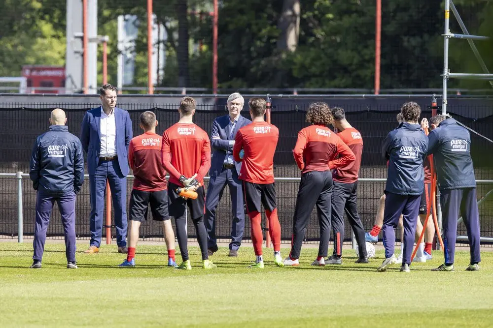 loonoffer directie spelers training 2020