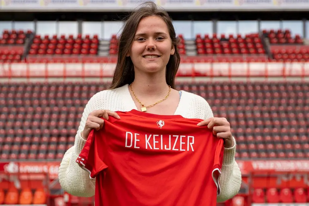 lotje de keijzer fc twente presentatie 2021