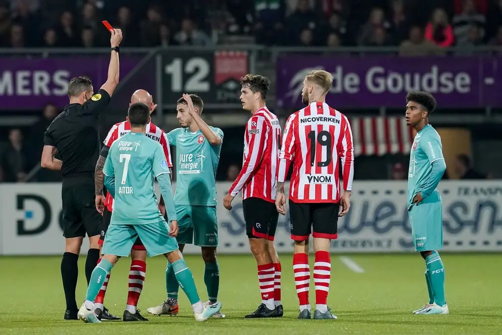 manschot pleguezuelo rood spart fc twente 2019 2020