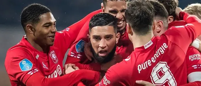 michael maria adnane tighadouini doelpunt vieren