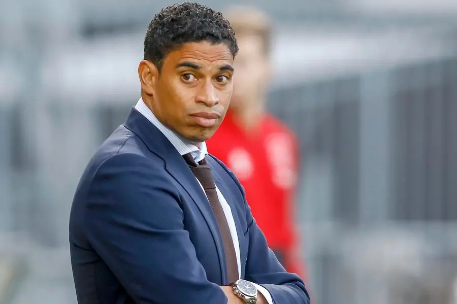 michael reiziger trainer coach jong ajax