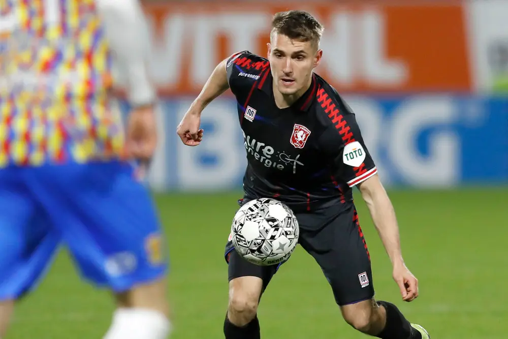 michal sadilek rkc twente 2021 2022 waalwijk