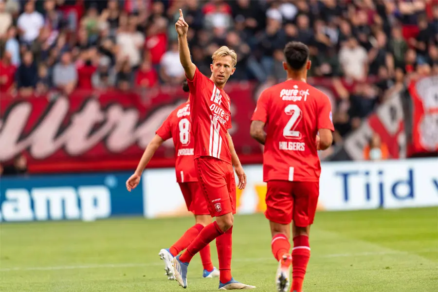 michel vlap mees hilger fc twente fc schalke 04 doelpunt juichen