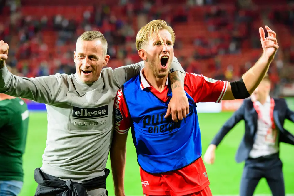 michel vlap supporter pitch invasion grolsch veste 2022