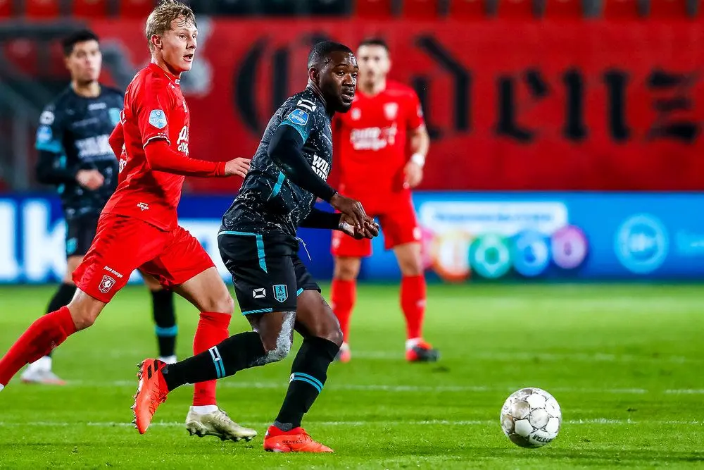 ola john fc twente rkc waalwijk veste 2020 2021