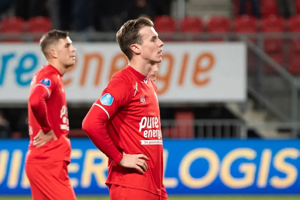 peet bijen fc twente vitesse 2019 2020