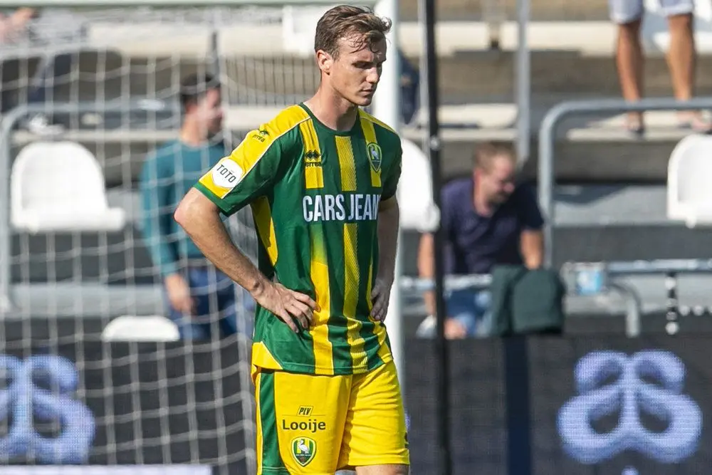 peet bijen teleurgesteld ado den haag heracles 2020