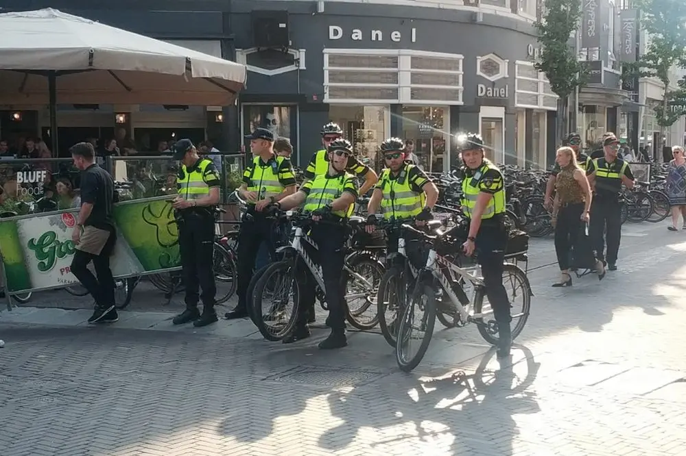 politie enschede oude markt 2019