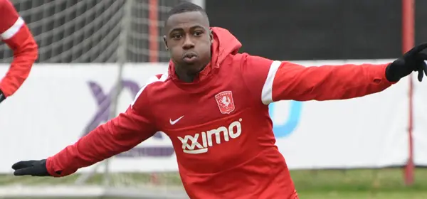quincy promes vliegen