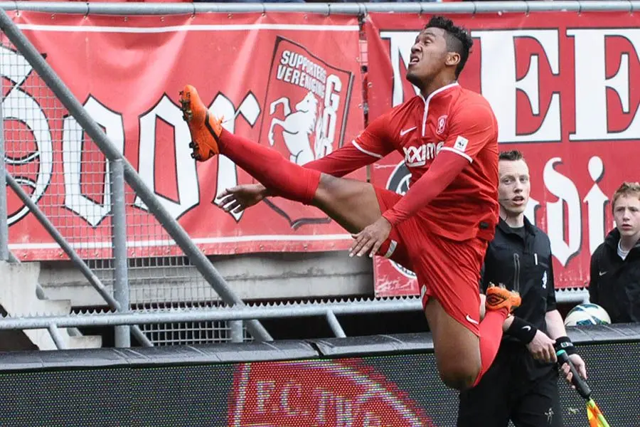 renato tapia jong fc twente excelsior 2015