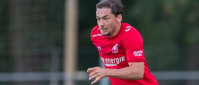 ricardinho fc twente actiefoto al taawon 2018